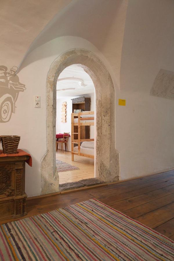 Romedihof Backpacker Hostel Karrösten Dış mekan fotoğraf