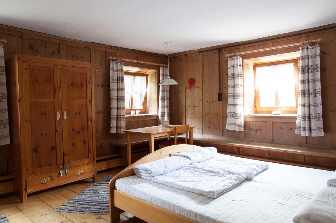 Romedihof Backpacker Hostel Karrösten Dış mekan fotoğraf