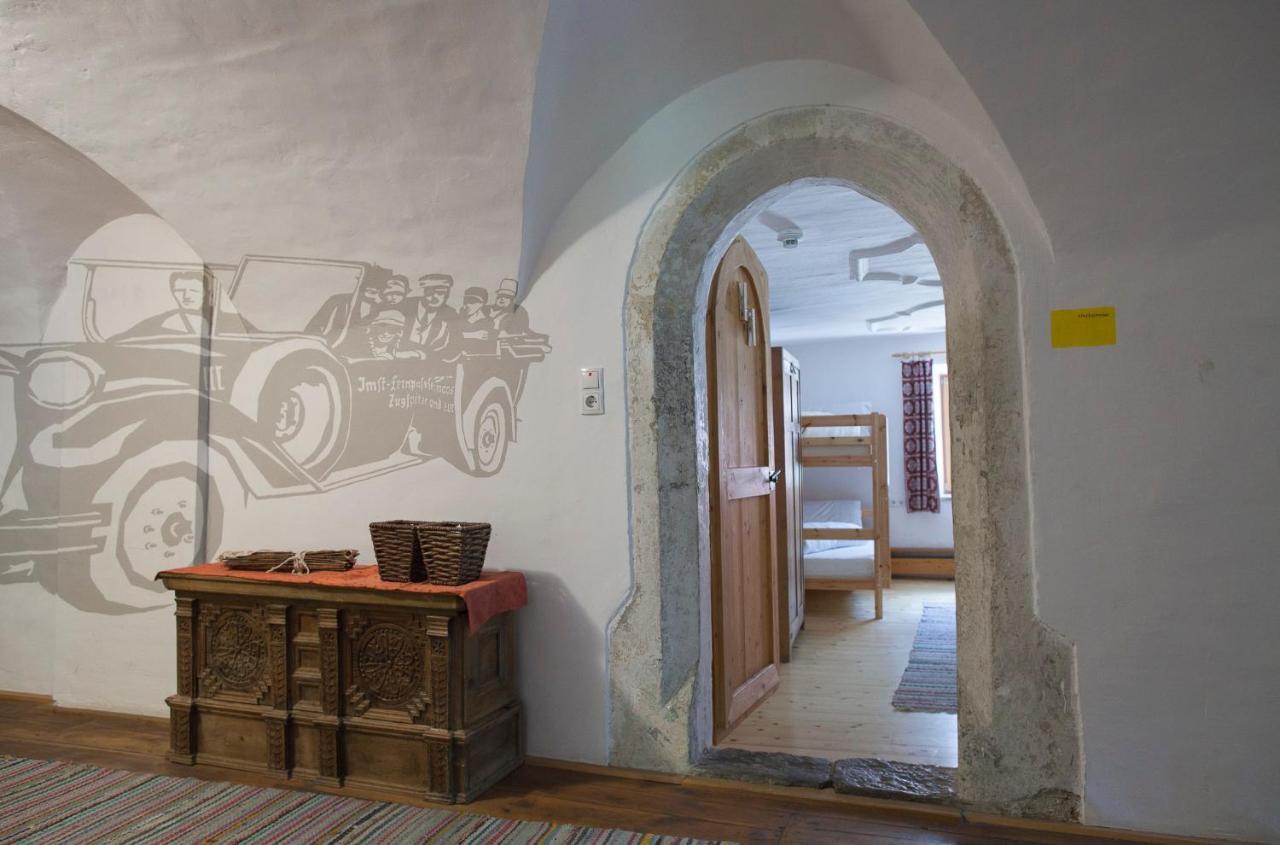 Romedihof Backpacker Hostel Karrösten Dış mekan fotoğraf