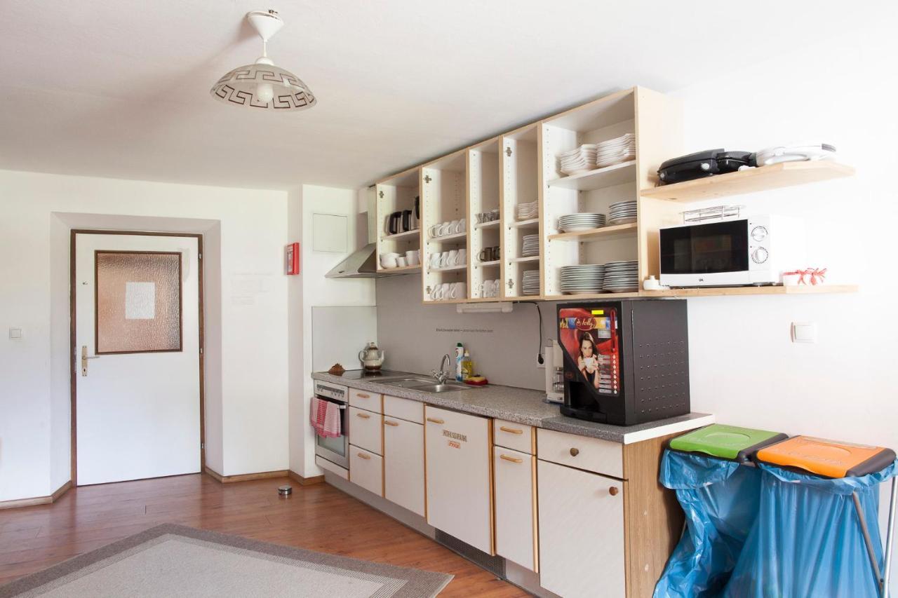 Romedihof Backpacker Hostel Karrösten Dış mekan fotoğraf