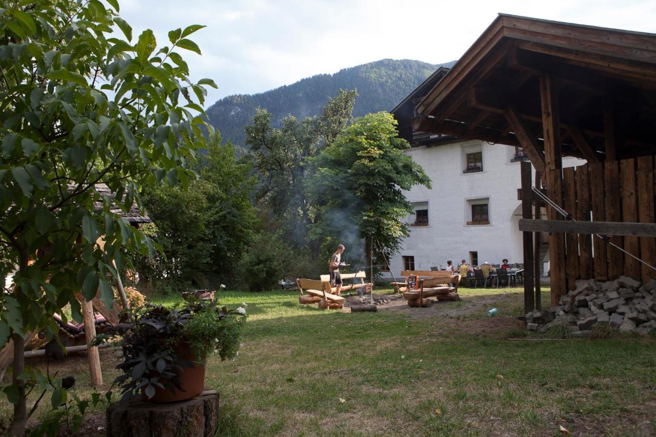 Romedihof Backpacker Hostel Karrösten Dış mekan fotoğraf